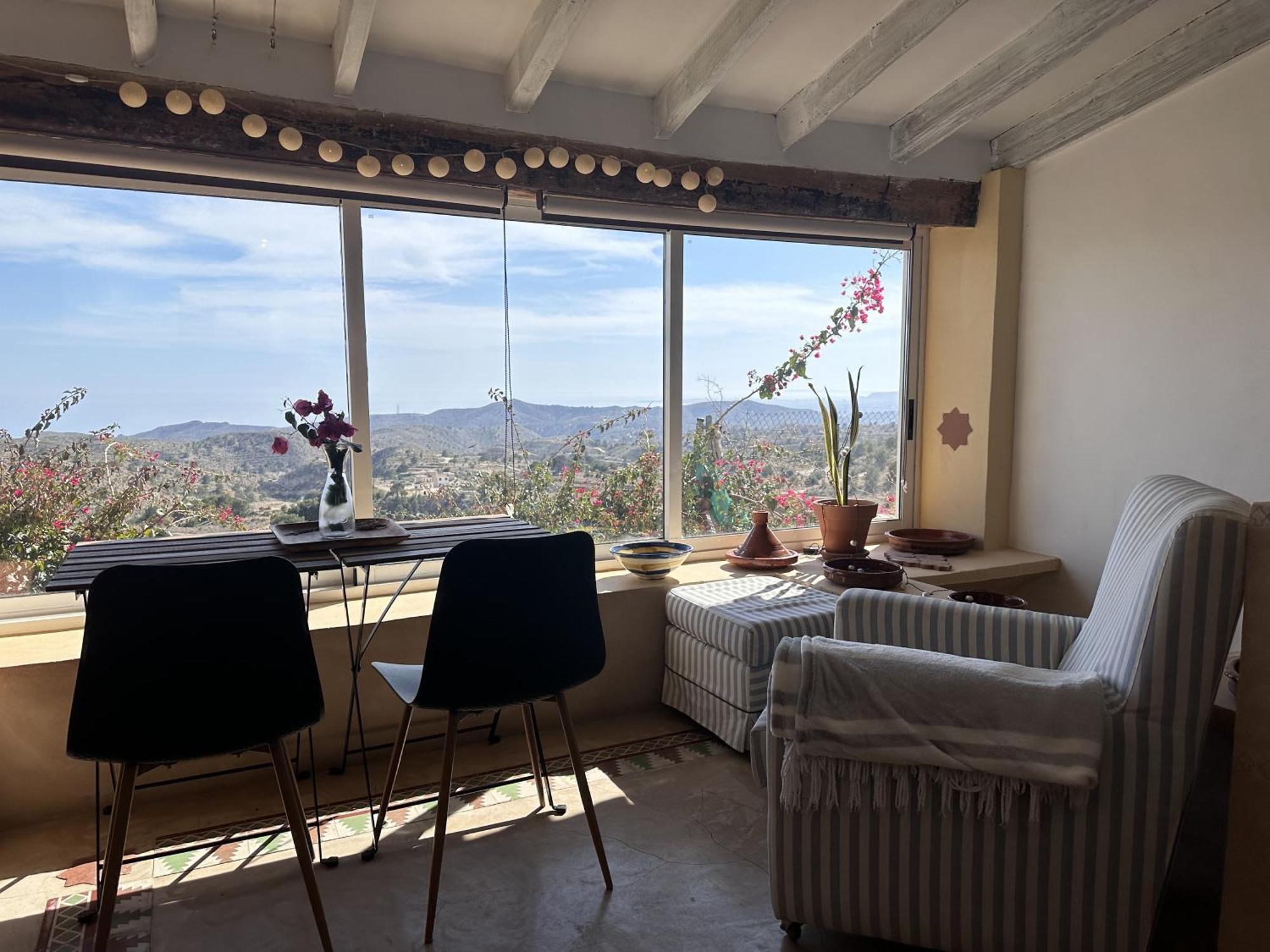 Casa Con Vistas Al Mar Y Patio De Buganvillas Aigues 외부 사진